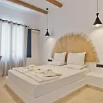 아파트호텔 Kyra Panagia Hotel