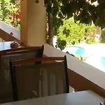 Kyra Panagia Hotel 키라파나기아