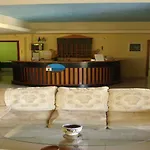 Kyra Panagia Hotel 아파트호텔