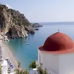 Kyra Panagia Hotel