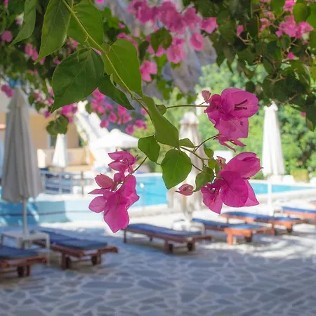 Kyra Panagia Hotel