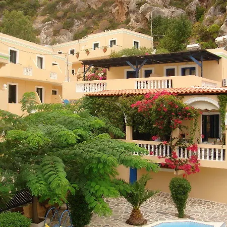 Kyra Panagia Hotel