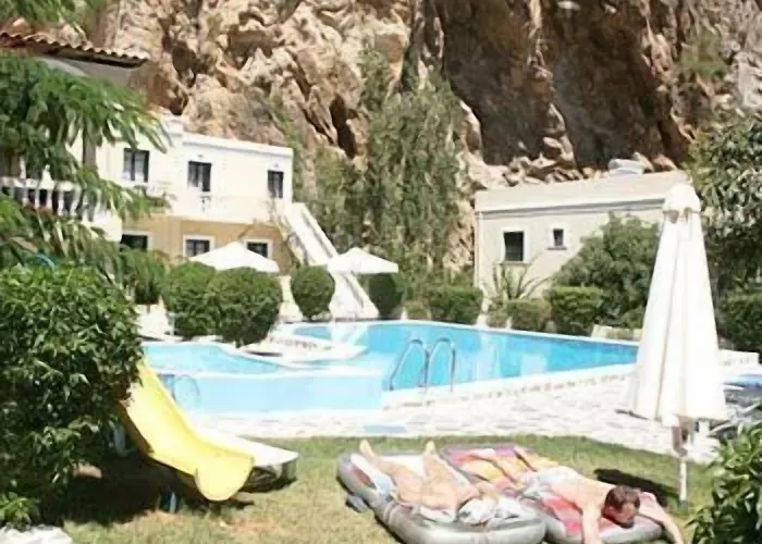 Kyra Panagia Hotel Kyra Panagia