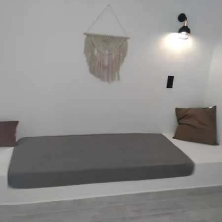 Kyra Panagia Hotel Апарт-отель 3*