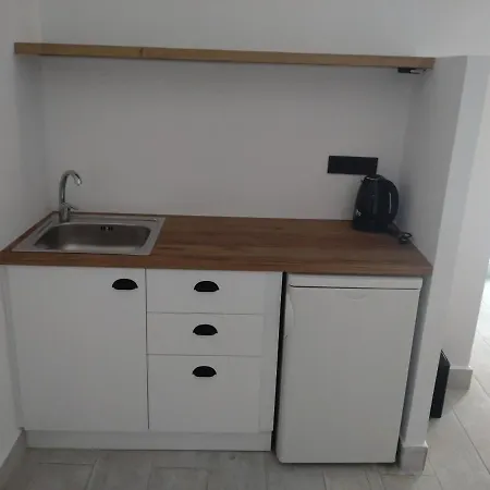 Kyra Panagia Hotel Κυρά Παναγιά