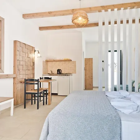 Kyra Panagia Hotel アパートホテル