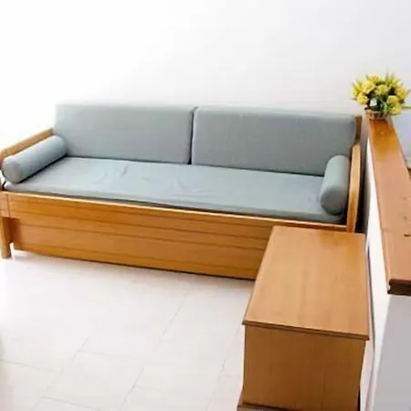 Kyra Panagia Hotel Κυρά Παναγιά