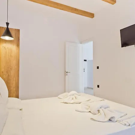 Kyra Panagia Hotel Aparthotel