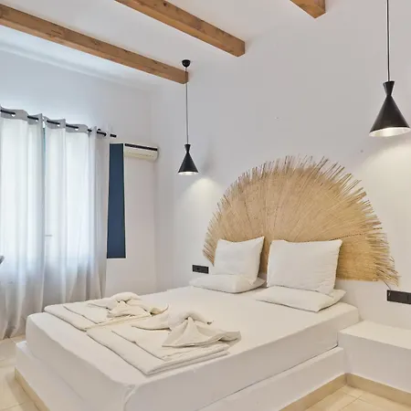 Kyra Panagia Hotel Hotel apartamentowy
