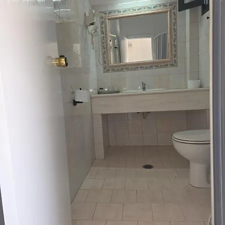 Kyra Panagia Hotel شقة فندقية Kyra Panagia