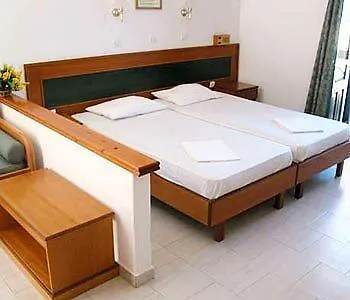 Kyra Panagia Hotel 3* Kyra Panagia