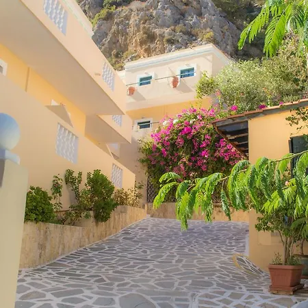 Kyra Panagia Hotel 3* Кира Панагя