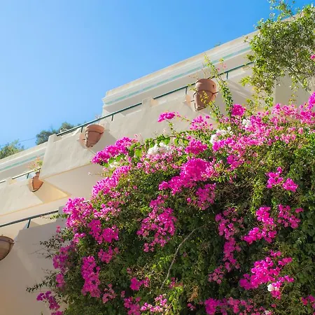 Kyra Panagia Hotel 3* Кира Панагя