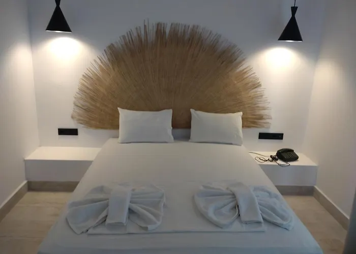 Apart Otel Kyra Panagia Hotel