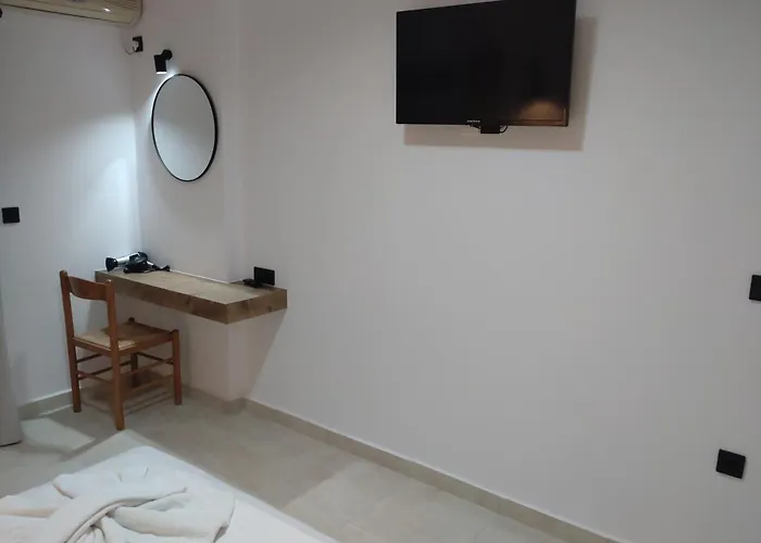 Kyra Panagia Hotel Kyra Panagia