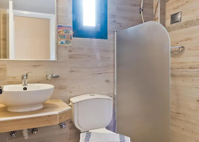 Kyra Panagia Hotel Aparthotel 3*