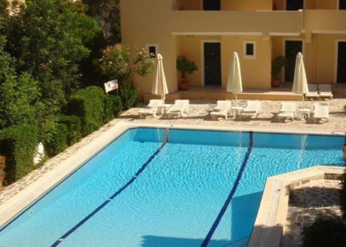 Kyra Panagia Hotel 3*